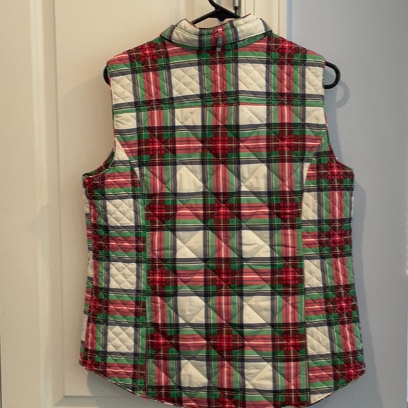 Crown and Ivy Puffy Vest - Picture 3 of 3